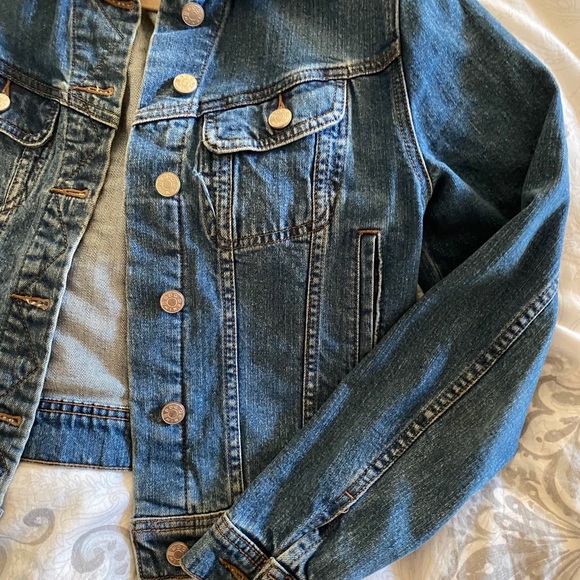 Urban Outfitters BDG Cropped Jean Jacket - Picture 3 of 5
